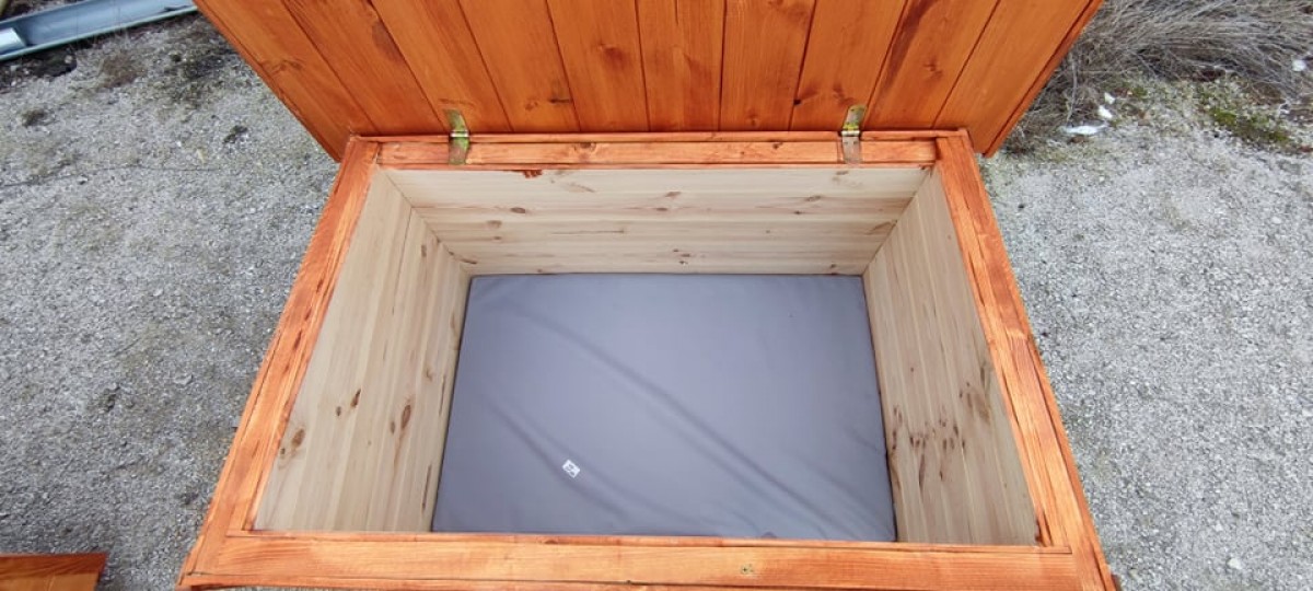 Doppelseitige Matratze für die Hundehütte ohne Treenwand